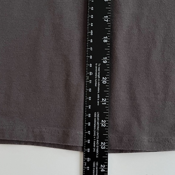 Active Basic Set Of 2 Long Sleeve T Shirts Sz L Black & Brown Stretch Capsule - Picture 4 of 9